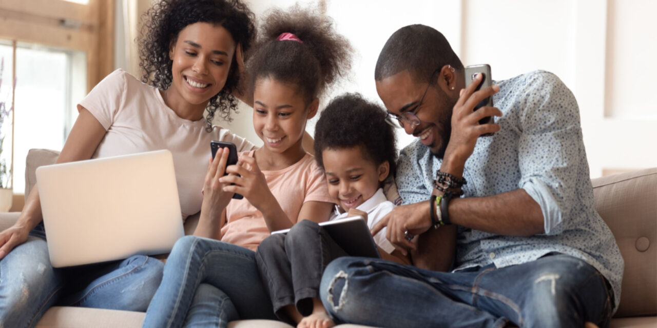 Managing Your Children’s Social Media Risks